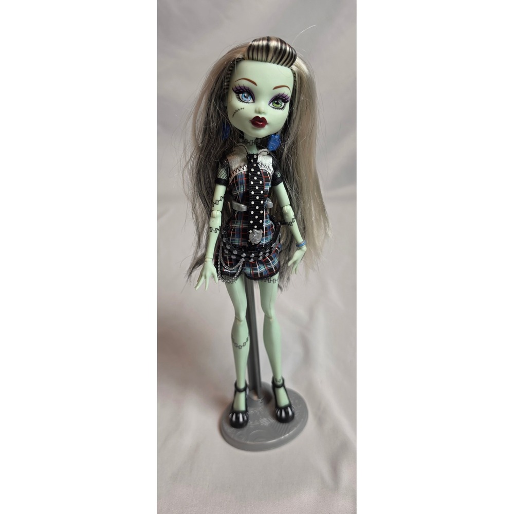Mattel Monster High Frankie Stein G1 Wave 1 Original Ghouls Doll Green Plaid